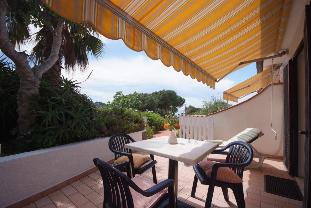 Residence Villa Morcone กาโปลิเวรี ภายนอก รูปภาพ