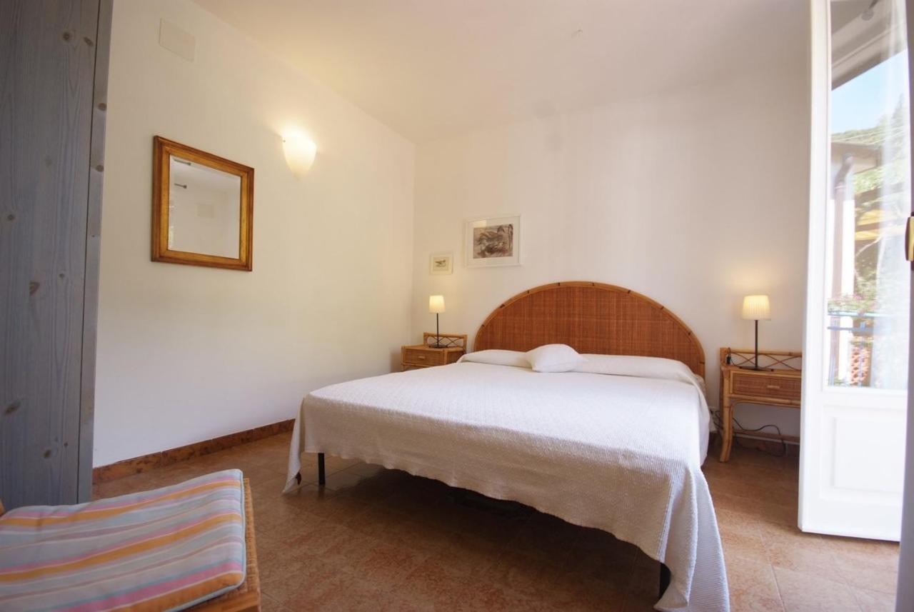 Residence Villa Morcone กาโปลิเวรี ภายนอก รูปภาพ