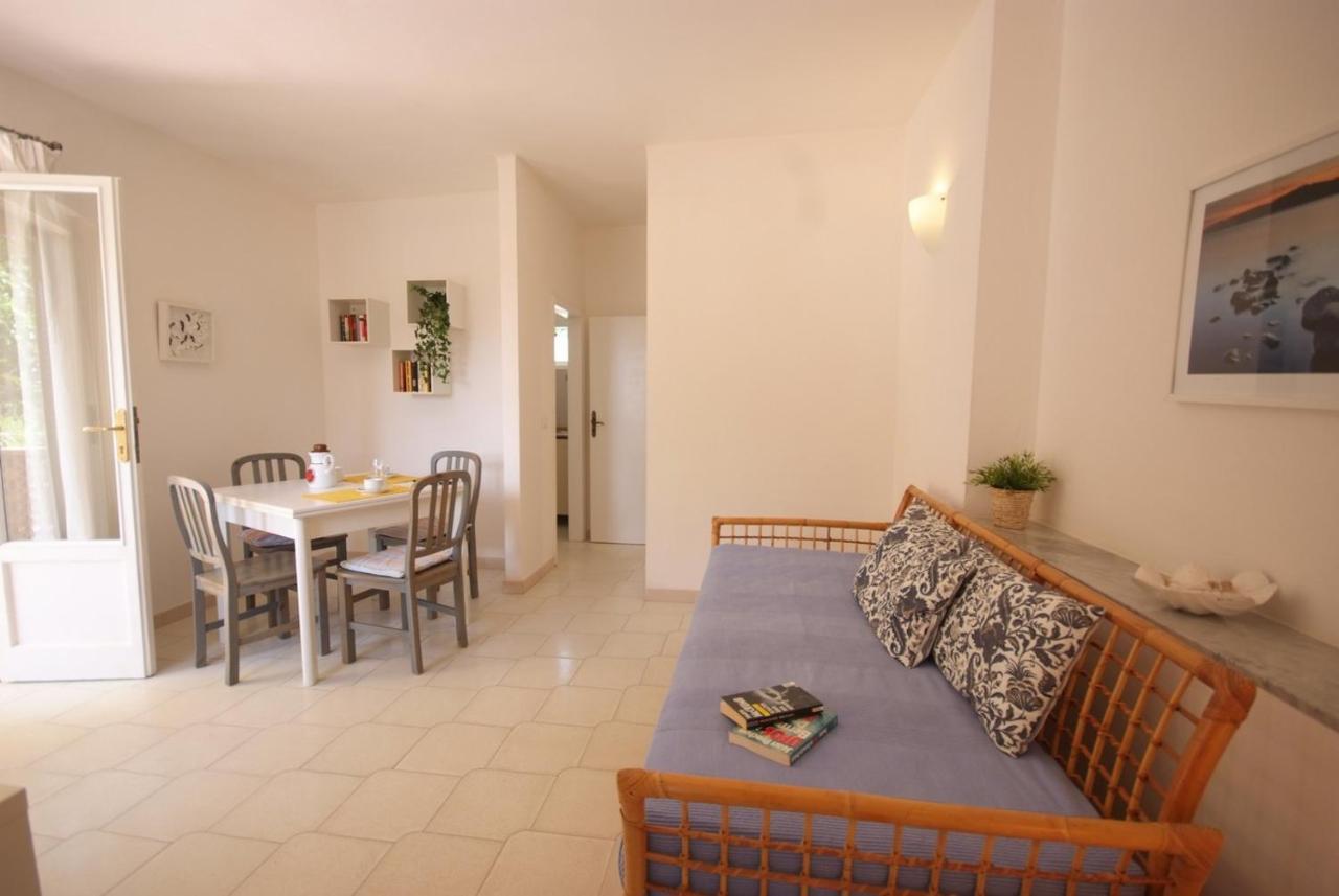 Residence Villa Morcone กาโปลิเวรี ภายนอก รูปภาพ